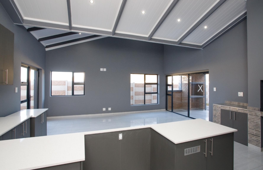 3 Bedroom Property for Sale in Island View Western Cape